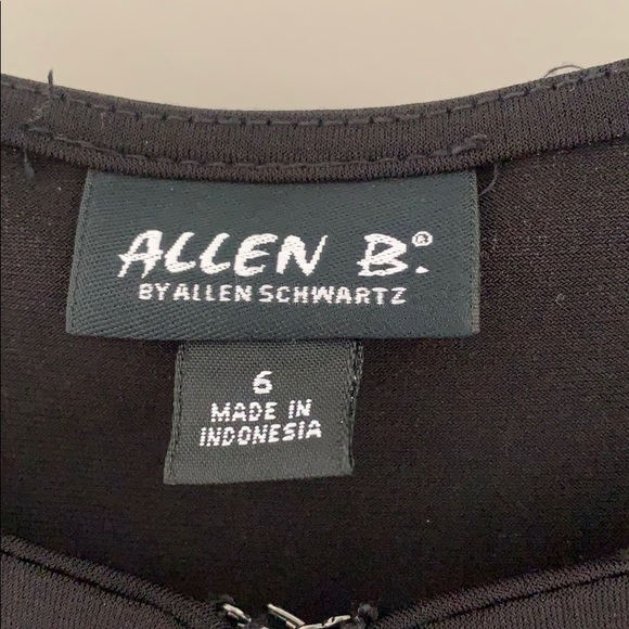 Sleeveless Colorful Dress - Picture 5 of 5